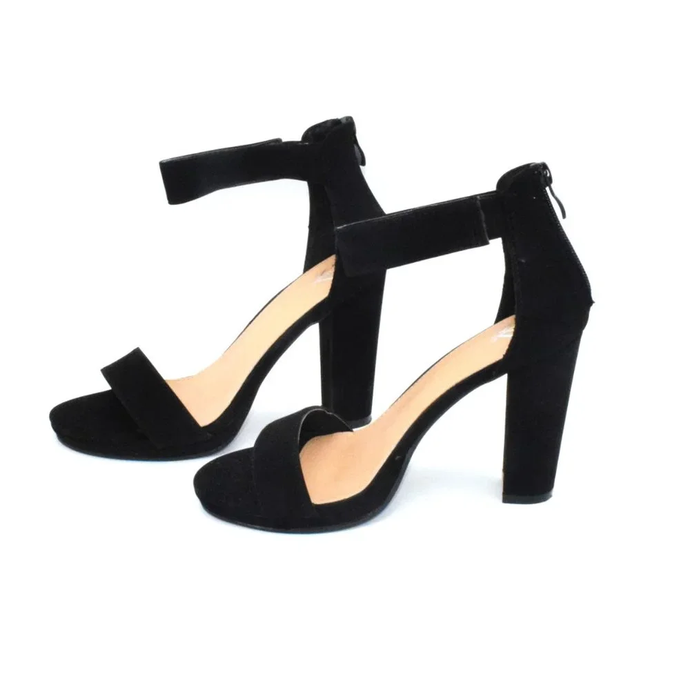 NWT Windsor Black Heeled Sandal Vegan Leather Black Chunky Heel - Picture 4 of 6